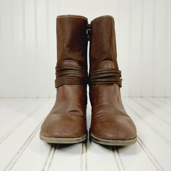 Chaps Gari Brown Leather Slip On Buckle Detail Side Zipper Mid-Shaft Boots D208 - Picture 3 of 12